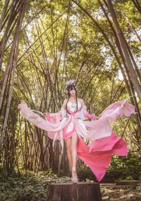加勒比女海盗1在线观看